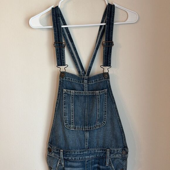 Abercrombie & Fitch Blue Denim adjustable women’s overalls Jean pants Small EUC! - Picture 2 of 12